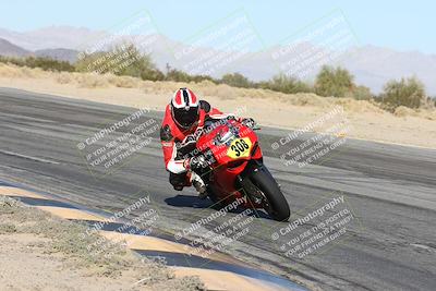 media/Dec-01-2025-Moto Forza (Mon) [[2daa91e15f]]/2-Intermediate Group/Session 4 (Turn 10 Inside)/